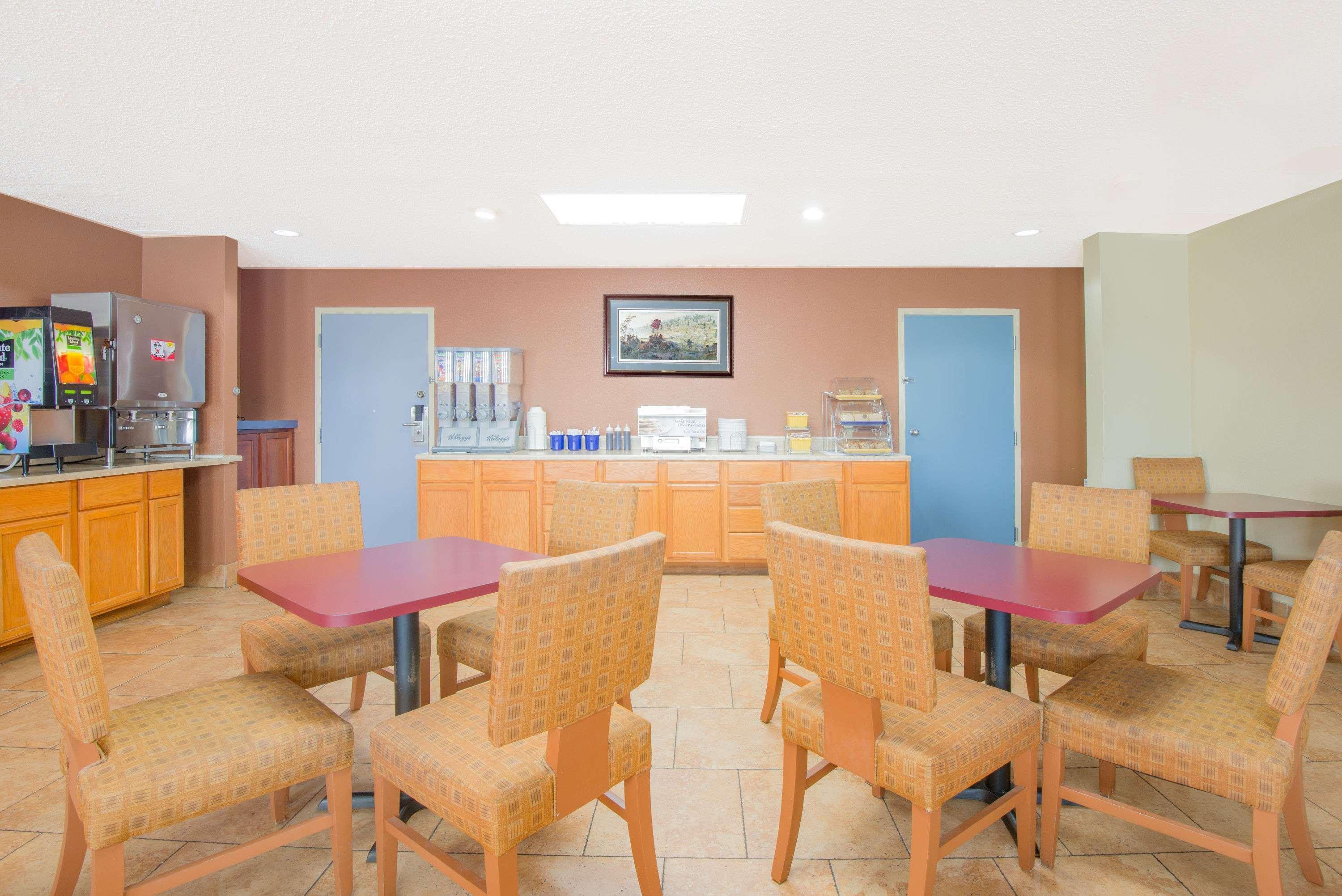 Days Inn By Wyndham Gettysburg Bagian luar foto